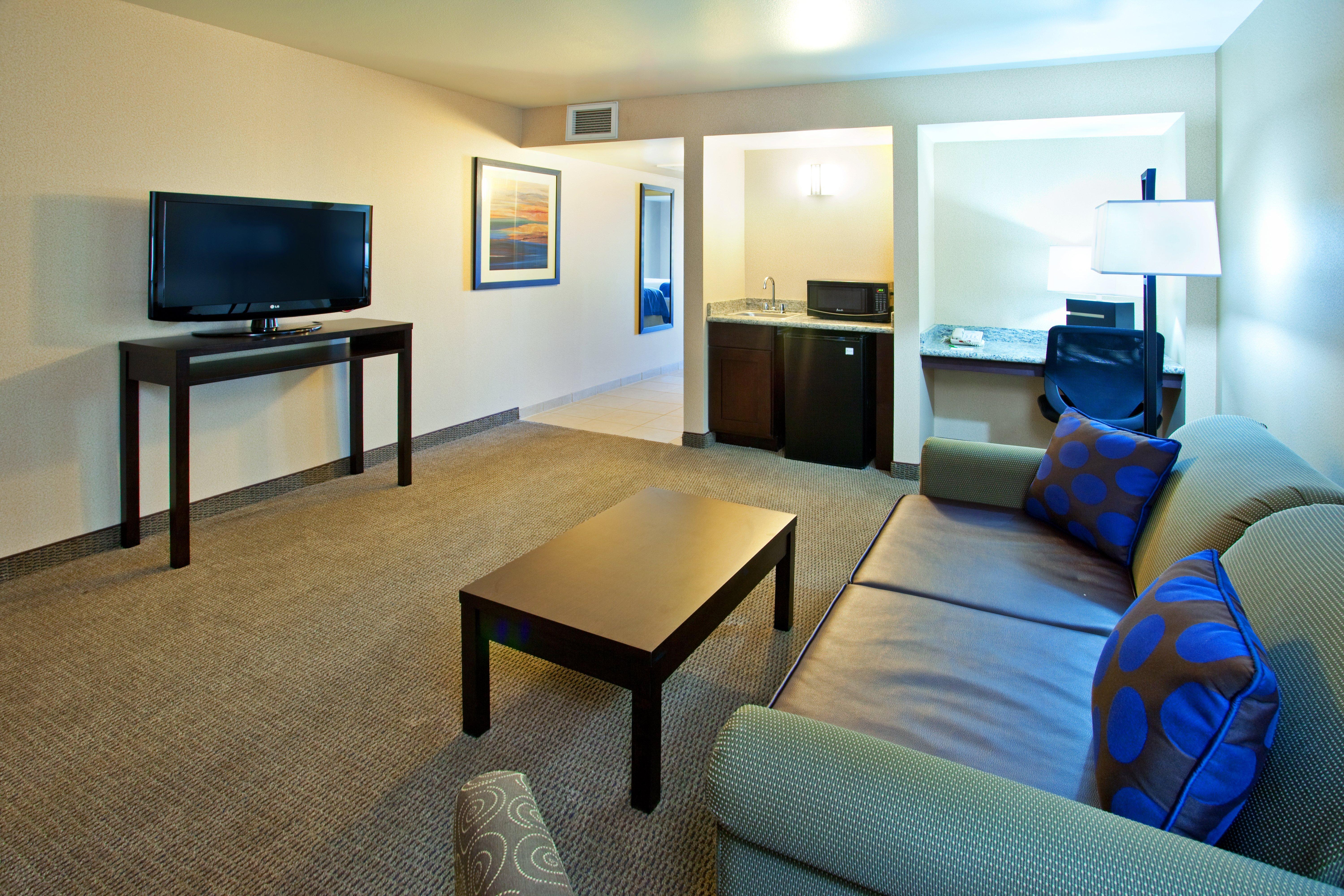 Holiday Inn & Suites Phoenix Airport By Ihg Exterior photo